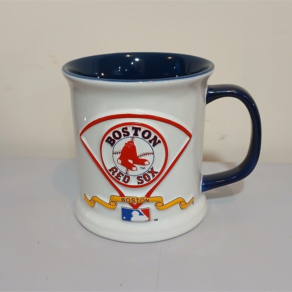 Red Sox Official Other - Boston Red Sox Official Coffee Mug Baseball MLB Hunter MLB 16oz Embossed Cup